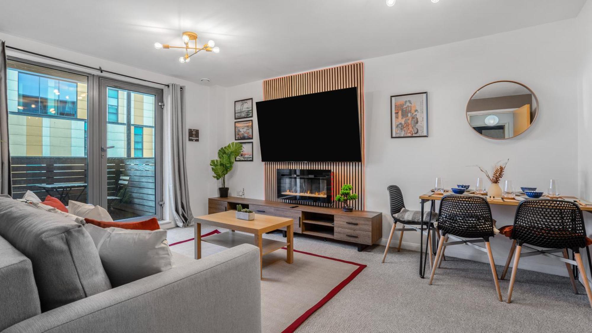 Japanese 2bed 2bath, Free Park, Netfix, 75 Inch Tv, Games - Centre- Maihom Апартаменты Бирмингем